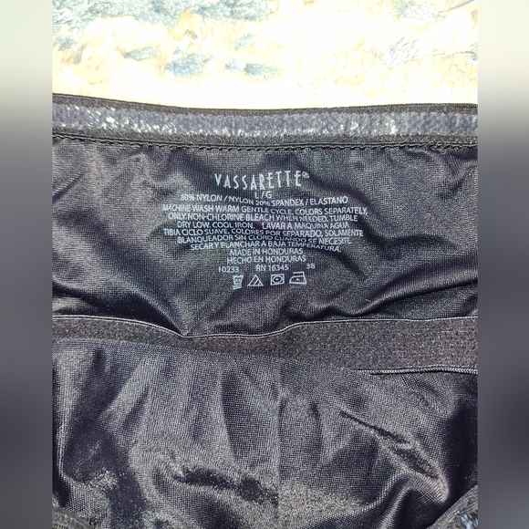 Vassarette Black Shapewear Dress sz Large EUC - Picture 3 of 4